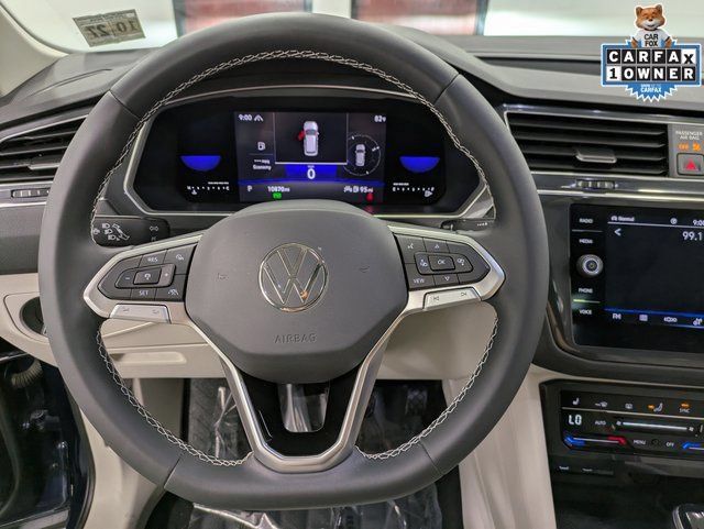 Used 2022 Volkswagen Tiguan SE AWD/4WD image 20