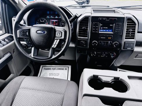 Used 2018 Ford F250 XLT w/ Snow Plow Prep Package AWD/4WD image 13