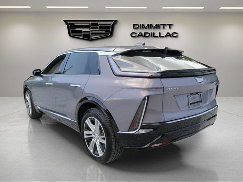 Certified 2024 Cadillac Lyriq Tech RWD image 7