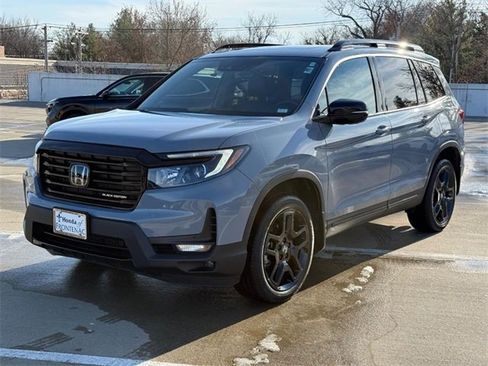 Used 2024 Honda Passport Black Edition image 9