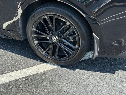 Certified 2025 Toyota Camry SE image 10