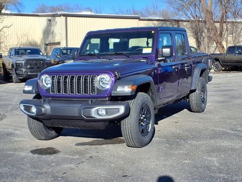 New 2026 Jeep Gladiator Sport image 2