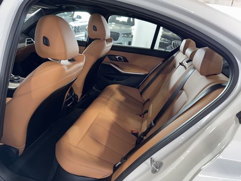 Certified 2025 BMW 330i Sedan image 15