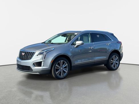 Used 2024 Cadillac XT5 Premium Luxury w/ LPO, Floor Liner Package FWD image 7