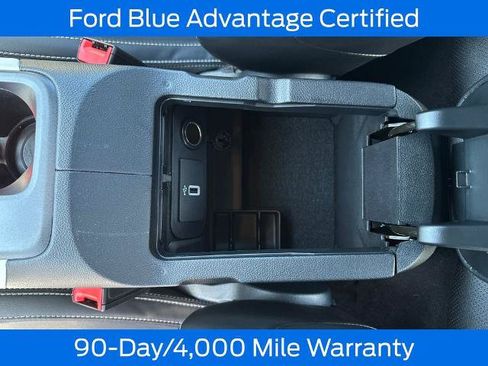 Used 2022 Ford Mustang Shelby GT500 w/ Technology Package RWD image 17