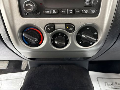 Used 2010 GMC Canyon SLE image 24