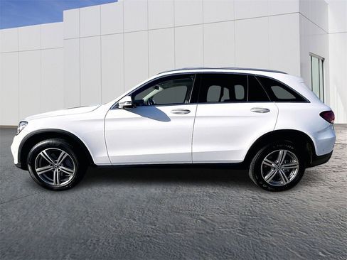 Used 2022 Mercedes-Benz GLC 300 image 2