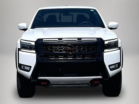 Certified 2025 Nissan Frontier PRO-4X AWD/4WD image 3