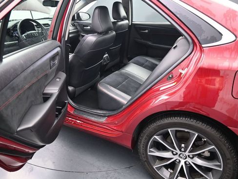 Used 2016 Toyota Camry XSE w/ Moonroof Package FWD image 21