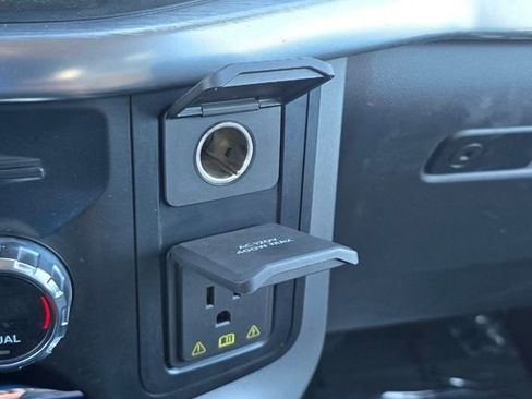 Used 2021 Ford F150 Lariat image 19