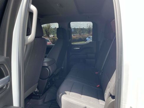 Used 2026 GMC Sierra 1500 Pro w/ Graphite Edition AWD/4WD image 3