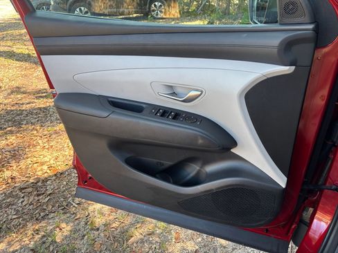 Used 2025 Hyundai Tucson SEL image 18