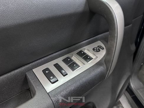 Used 2008 Chevrolet Silverado 2500 LT w/ Suspension Package, Off-Road AWD/4WD image 37