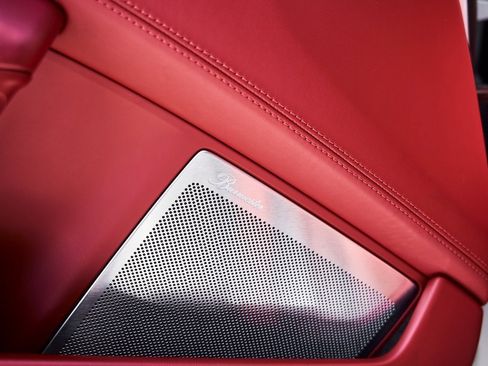 Used 2021 Porsche 911 Turbo S image 30