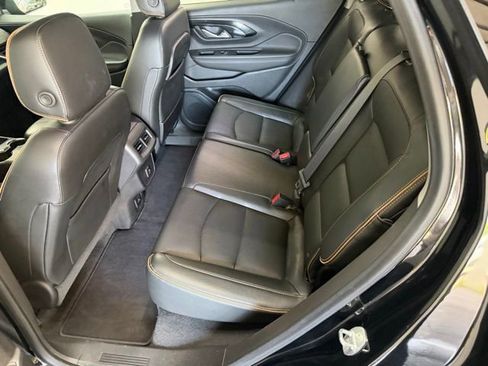 Used 2022 GMC Terrain AT4 AWD/4WD image 32