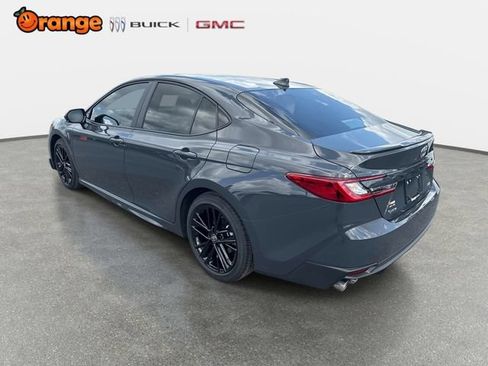 Used 2026 Toyota Camry SE FWD image 5