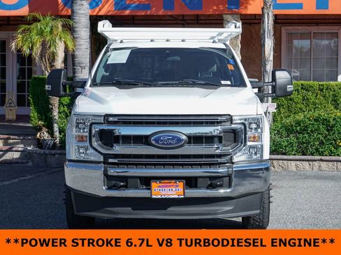 Used 2021 Ford F350 XLT image 3