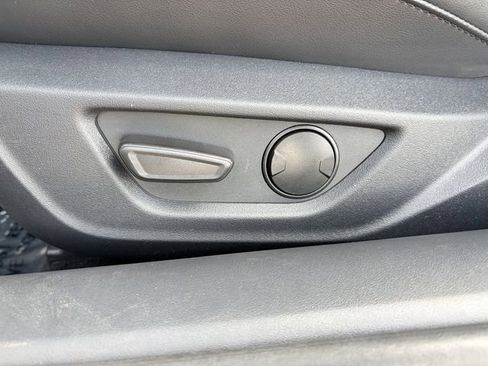 Used 2025 Ford Mustang GT Premium image 7