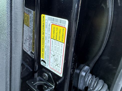 Used 2019 Ford Explorer FWD image 31