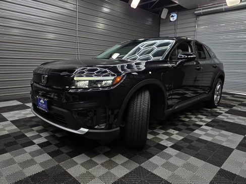 Used 2025 Honda Prologue EX image 40