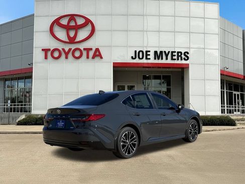 New 2026 Toyota Camry XLE AWD/4WD image 4