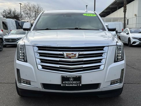 Used 2019 Cadillac Escalade Platinum image 18