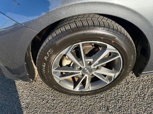 Used 2024 Kia Forte LXS image 24