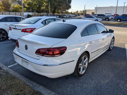 Used 2013 Volkswagen CC R-Line image 20