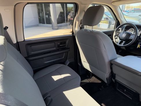 Used 2016 RAM 1500 ST w/ SXT Appearance Group AWD/4WD image 36