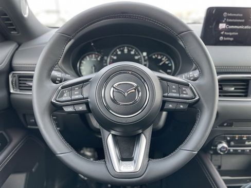New 2025 MAZDA CX-5 Signature image 23