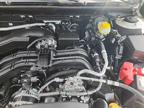 Certified 2025 Subaru Outback Limited image 18