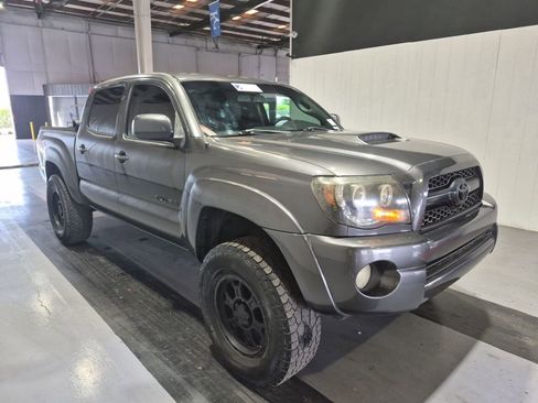 Used 2011 Toyota Tacoma PreRunner w/ TRD Sport Pkg w/JBL Audio RWD image 1