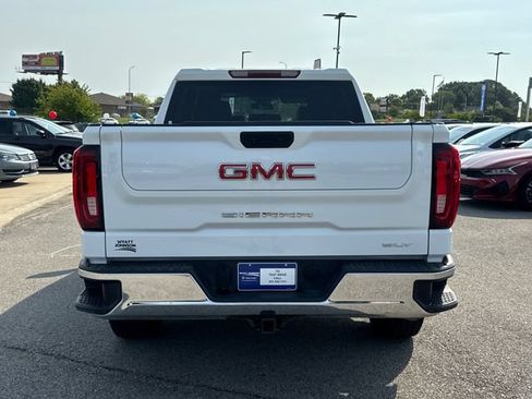 Used 2025 GMC Sierra 1500 SLT AWD/4WD image 4