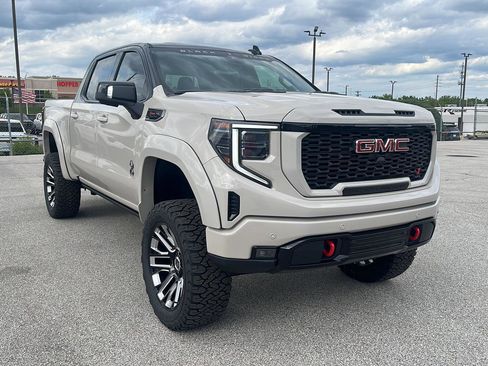 New 2026 GMC Sierra 1500 AT4 w/ AT4 Premium Package AWD/4WD image 2