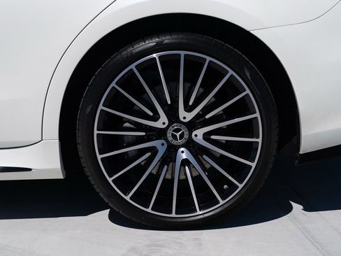 Used 2022 Mercedes-Benz S 580 4MATIC Sedan image 30