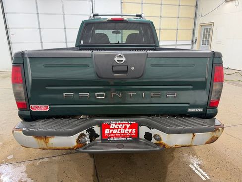Used 2002 Nissan Frontier SE AWD/4WD image 8