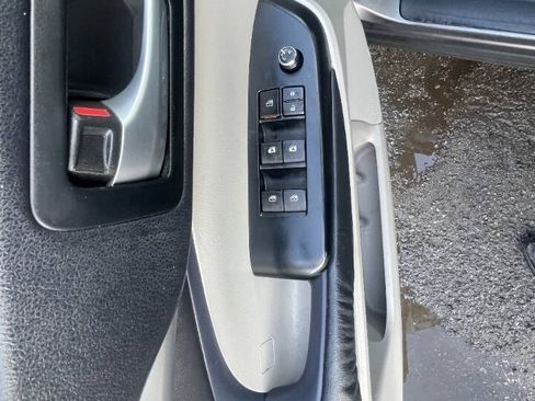 Used 2014 Toyota Highlander XLE AWD/4WD image 29