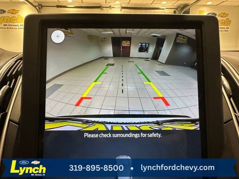 Used 2024 Ford Edge SEL image 4