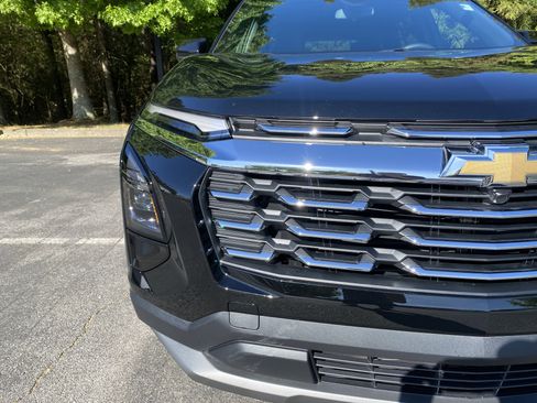 Used 2026 Chevrolet Equinox LT image 14