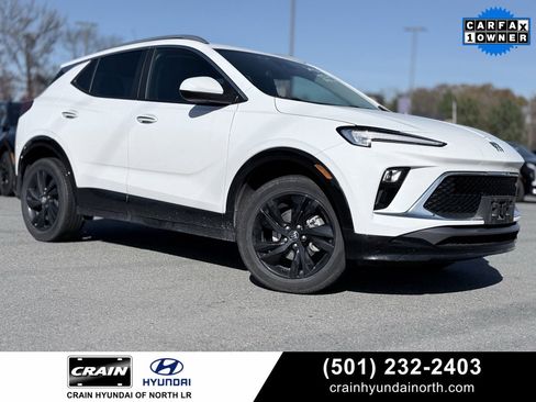 Used 2024 Buick Encore GX Sport Touring image 1