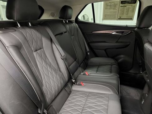 Used 2021 Buick Envision Avenir w/ Technology Package II AWD/4WD image 39