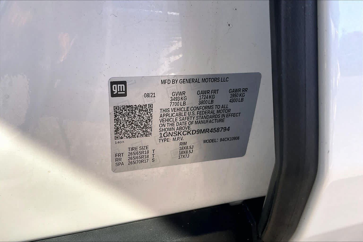 Used 2021 Chevrolet Suburban LT AWD/4WD image 32