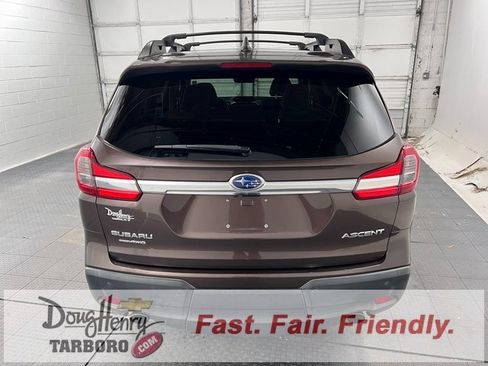 Used 2019 Subaru Ascent Premium image 7
