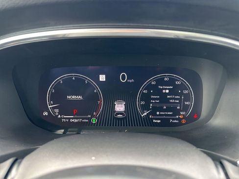 Used 2023 Acura MDX SH-AWD image 30