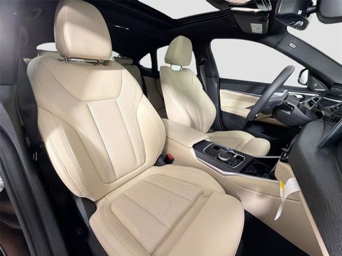 Certified 2025 BMW i4 xDrive40i w/ Premium Package image 29