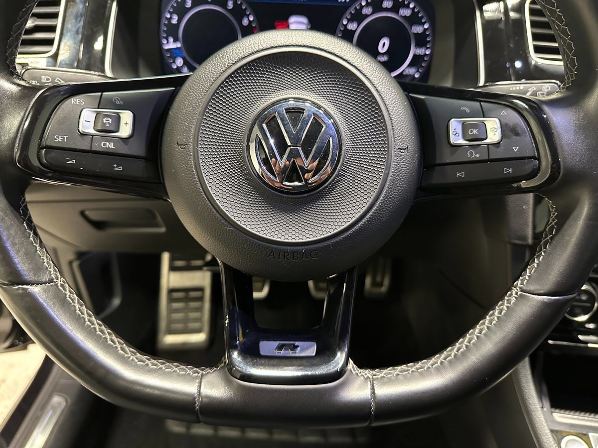 Used 2018 Volkswagen Golf 4-Door AWD/4WD image 27