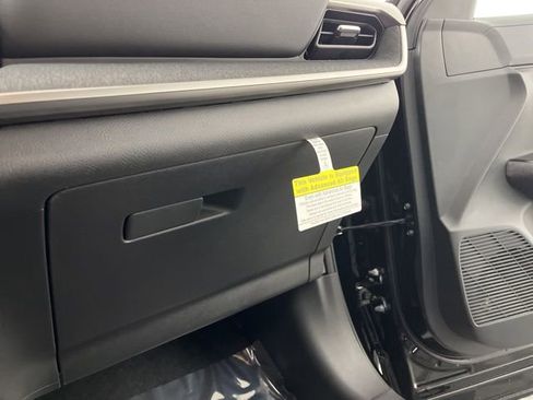 New 2026 Nissan Kicks SV image 33