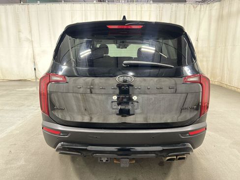 Used 2021 Kia Telluride EX w/ EX Premium Package AWD/4WD image 3