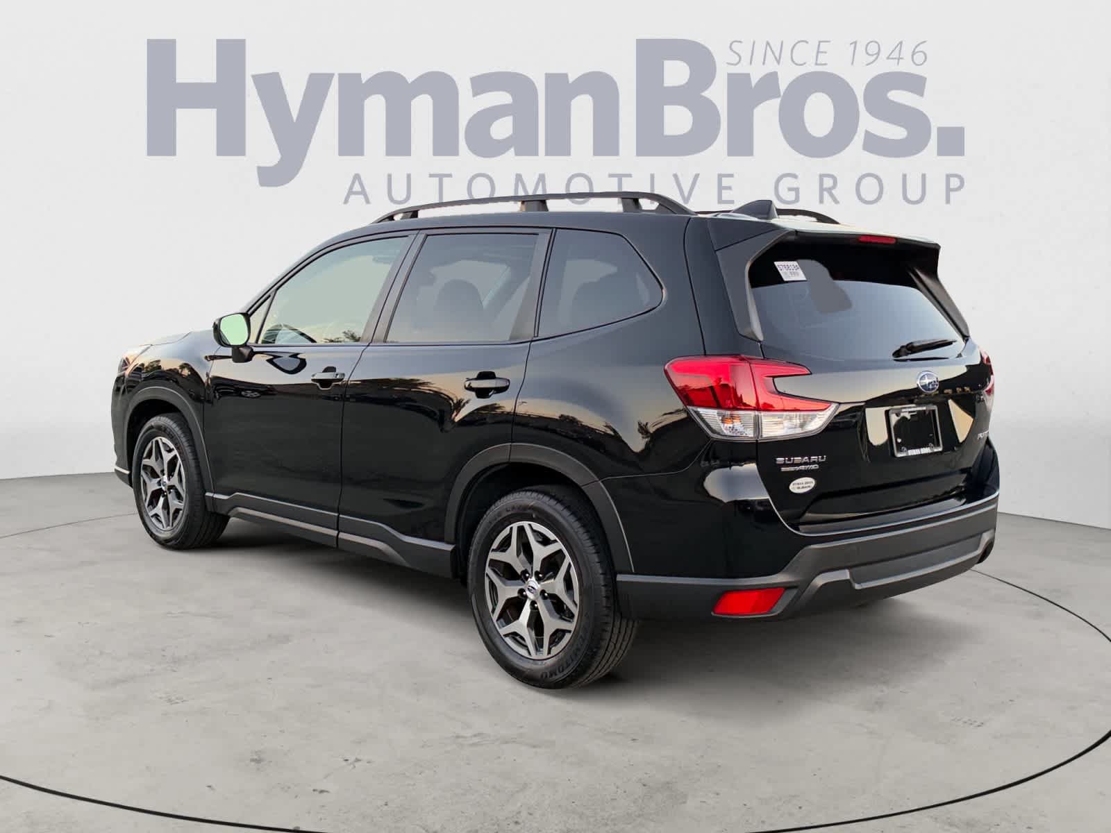Certified 2023 Subaru Forester Premium AWD/4WD image 6