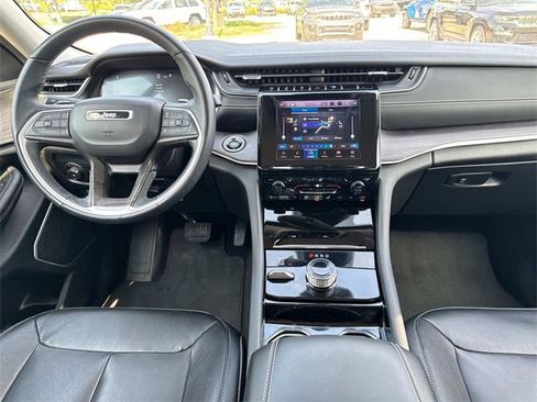 Used 2022 Jeep Grand Cherokee L Limited image 14